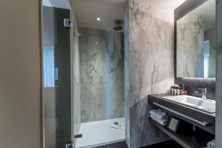 Double or Twin Room with Garden View - Terhills Hotel - Maasmechelen