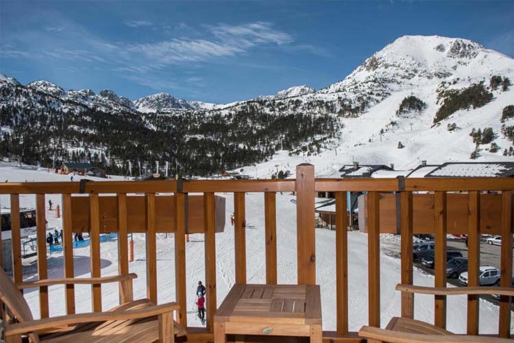 Junior Suite (2 adults + 2 child) - Hotel Grau Roig - Grau Roig