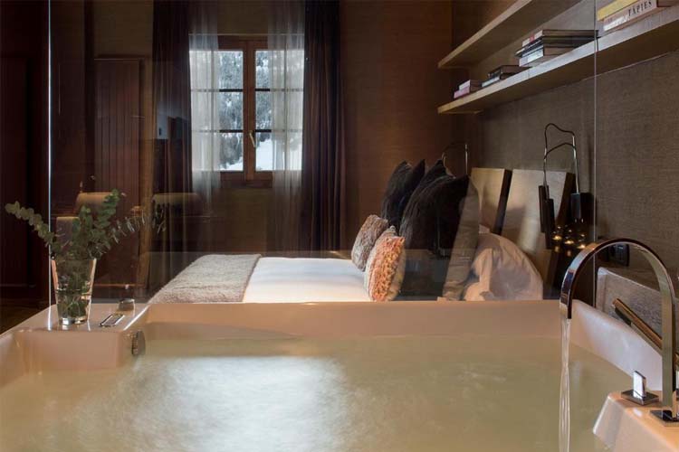 Deluxe Suite (2 Adults + 2 Child) - Hotel Grau Roig - Grau Roig