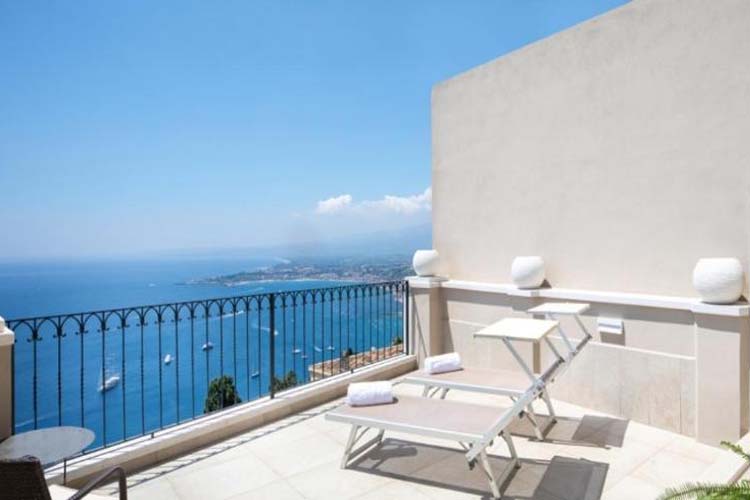Suite with Terrace - Dependance - Hotel Villa Belvedere - Taormina