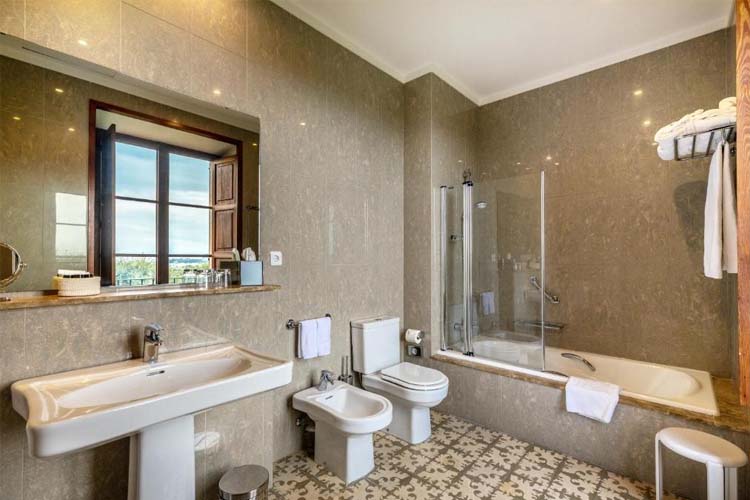 Junior Suite with Sea View - Hotel Llenaire - Port de Pollença