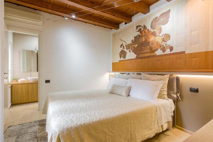 Two-Bedroom Apartment with Sofa Bed (5 Adults) - Vecchia Verona - Verona