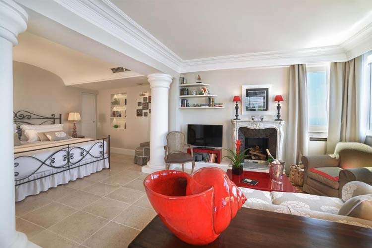 Large Suite with Terrace and Sea View - Hotel Caesar Augustus - Capri, Ischia and Procida