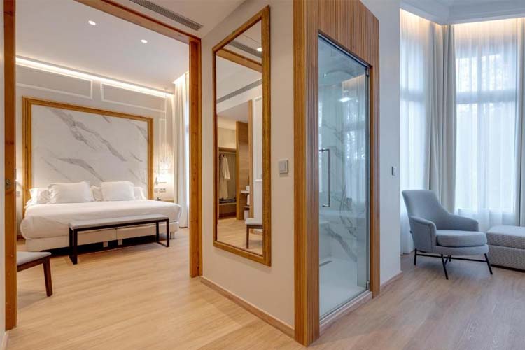  Suite Mirlo with Hammam, Hydromassage Bathtub and Sauna - Hotel Boutique Mirlo Barcelona - Barcelona