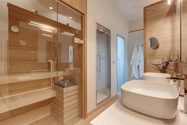Suite Tibidabo 32 with Hammam, Hydromassage Bathtub and Sa - Hotel Boutique Mirlo Barcelona - Barcelona
