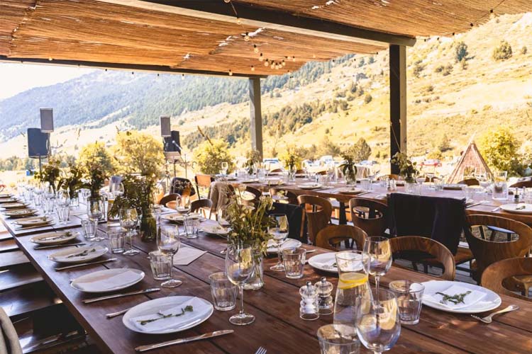 Terrace - L'Ovella Negra Mountain Lodge - Vall d'Incles