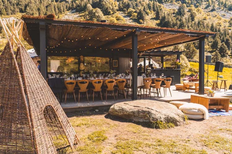 Terrace - L'Ovella Negra Mountain Lodge - Vall d'Incles
