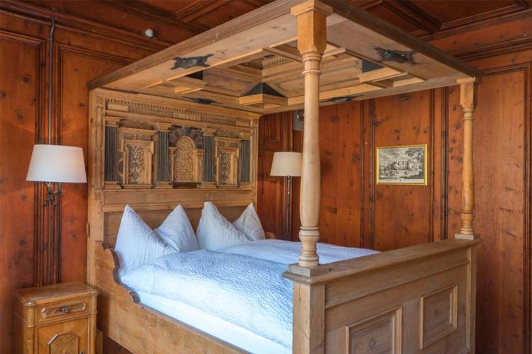 Double Room with Private Bathroom - Hotel Palazzo Salis - Soglio