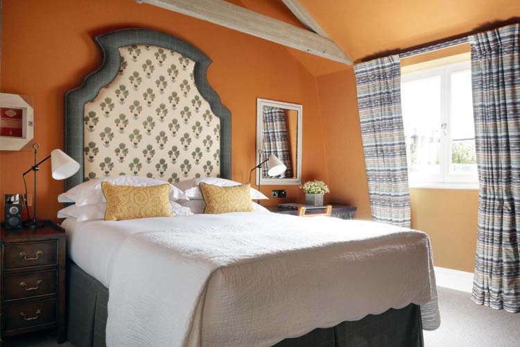 Superior Room - Number Sixteen - London