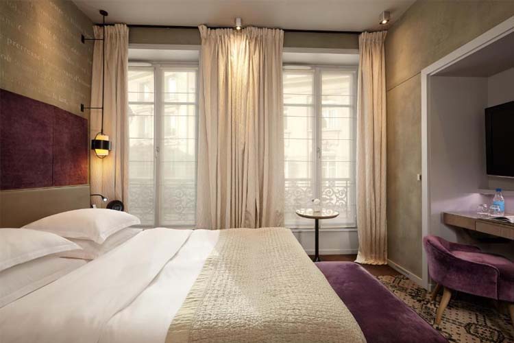 Superior Double Room - Le Pavillon des Lettres - Paris