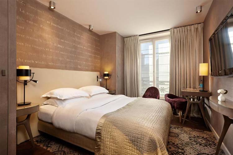 Superior Double Room - Le Pavillon des Lettres - Paris
