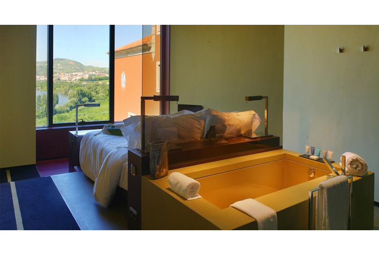 Superior Double Room with River View - Six Senses Douro Valley - Lamego