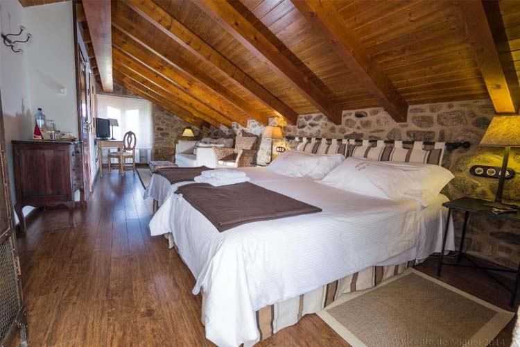 Superior Double Room - Hotel Rustico Lugar do Cotariño - Camariñas