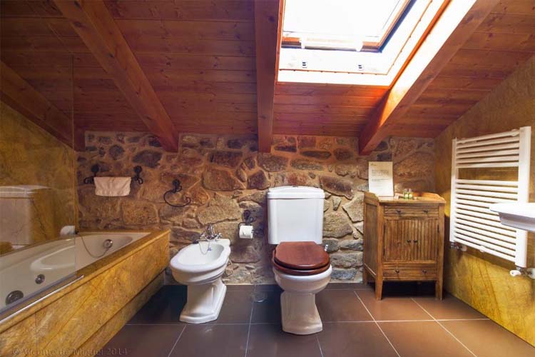 Superior Double Room - Hotel Rustico Lugar do Cotariño - Camariñas