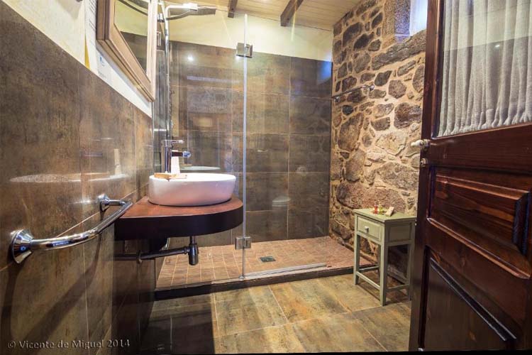 Double or Twin Room - Hotel Rustico Lugar do Cotariño - Camariñas