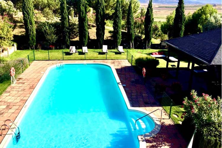 Pool - Pago de Cirsus - Ablitas