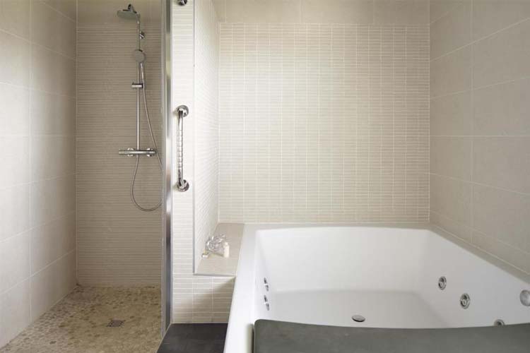 Premium Double Room with Balcony - Hotel Rural Gaintza - Getaria