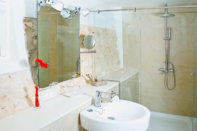 Superior Twin Room - Hotel Rural Binigaus Vell - Es Migjorn Gran