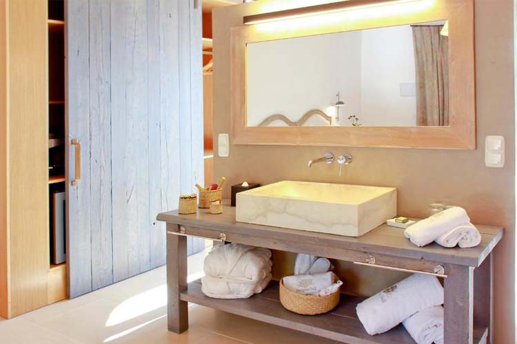 Junior Suite with Private Pool - Hotel Rural Binigaus Vell - Es Migjorn Gran