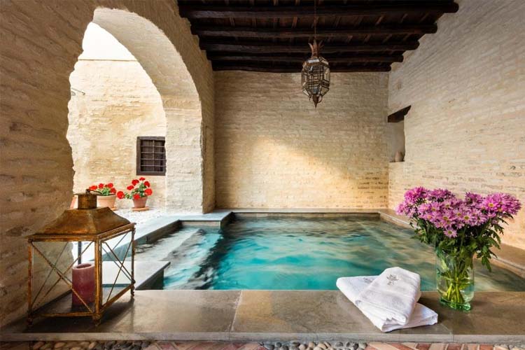 Pool - Palacio Bucarelli - Seville