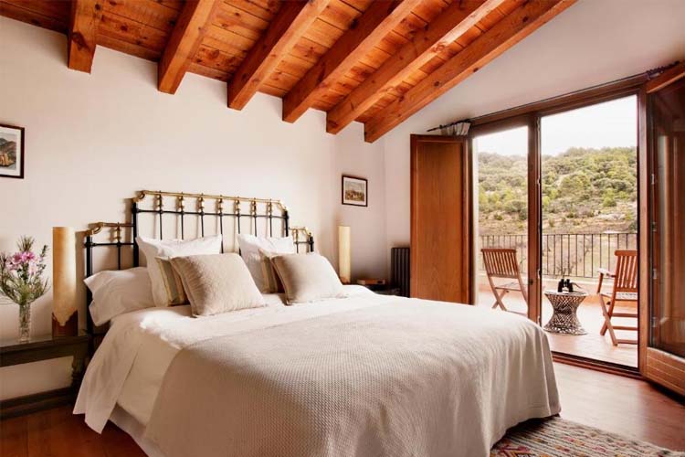 Suite Superior Room Valderrobres - Hotel Mas de la Serra - Fuentespalda