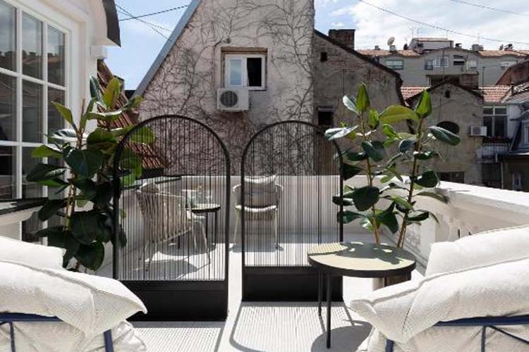 Suite with Balcony - Pavilion Hotel & Social Club Belgrade - Belgrad