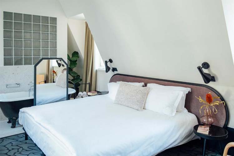 Suite with Balcony - Pavilion Hotel & Social Club Belgrade - Belgrad