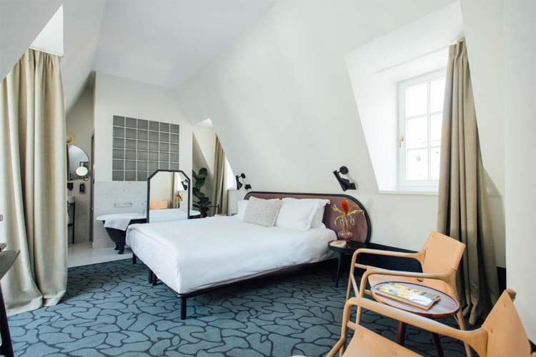 Suite with Balcony - Pavilion Hotel & Social Club Belgrade - Belgrad