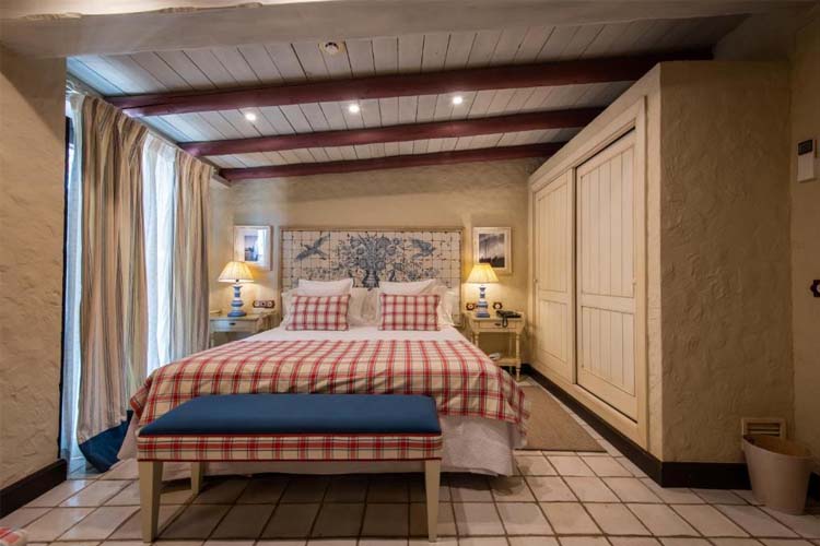 Superior Double Room - Hotel La Malvasía - Huelva