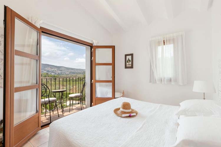Double or Twin Room with Balcony - Cuatre Finques - Costa Blanca