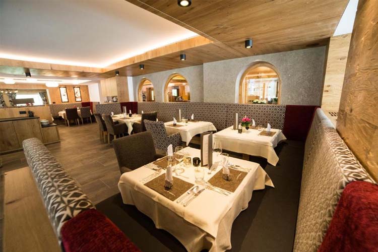Restaurant - Hotel Freina - Selva di Val Gardena