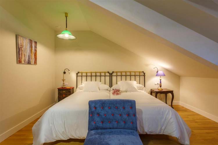 Deluxe Double Room with Two Double Beds - Casa da Galbana - Friol