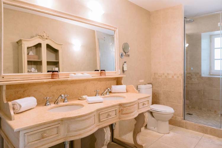 Deluxe Double Room - Le Mas de la Rose - Orgon