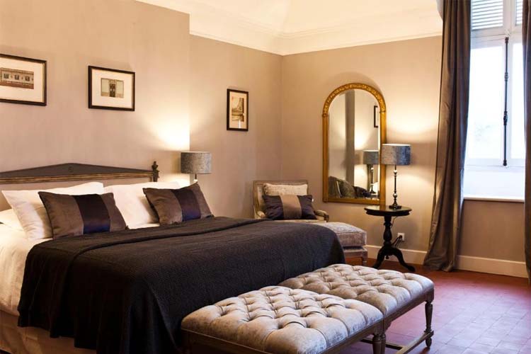 Double or Twin Room with Pool View - Château St Pierre de Serjac - Puissalicon