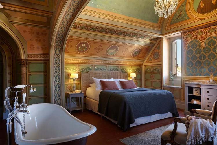 Superior Double Room - Château St Pierre de Serjac - Puissalicon
