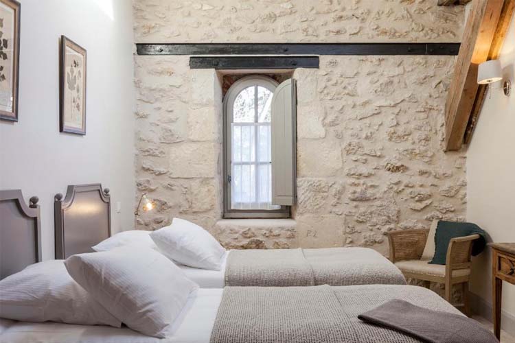 Apartment with Terrace and Hot Tub - Château St Pierre de Serjac - Puissalicon