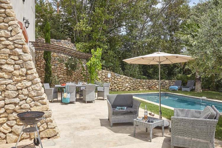 Villa with Private Pool - Château St Pierre de Serjac - Puissalicon