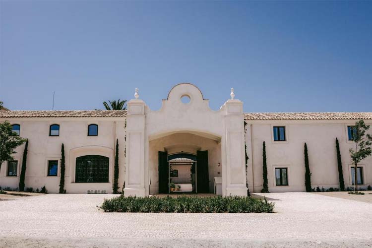 Building - La Dehesa de Don Pedro - Monesterio