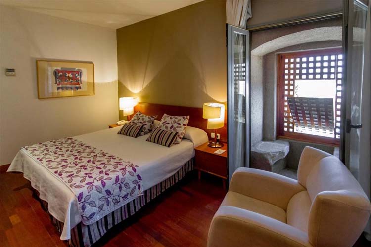 Double or Twin Room - Hospedería Puente de Alconétar - Garrovillas de Alconétar