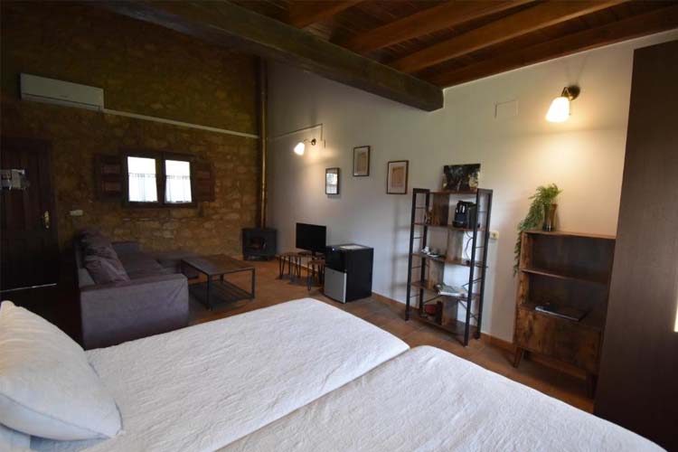 Deluxe Family Suite - Hotel Rural Velha Fabrica - Valverde del Fresno