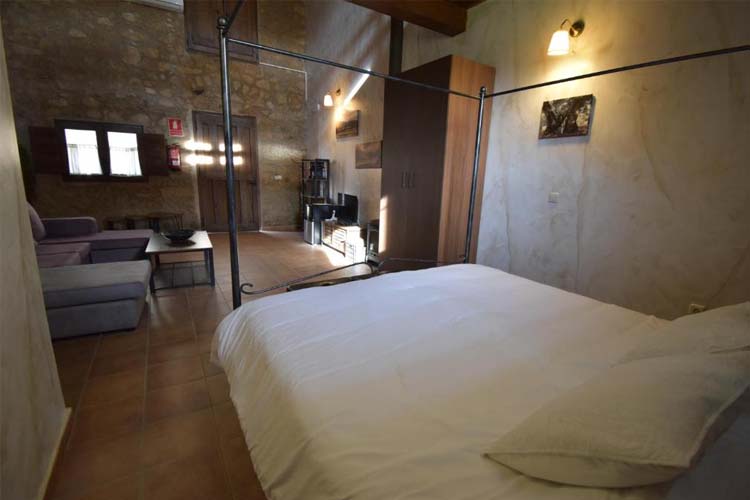 Deluxe Family Suite - Hotel Rural Velha Fabrica - Valverde del Fresno
