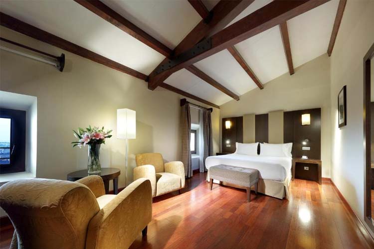 Superior Double or Twin Room - Eurostars Palacio Santa Marta - Trujillo