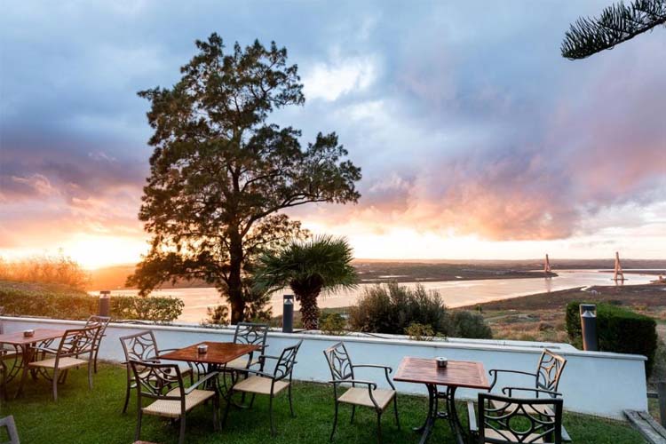 Terrace - Parador de Ayamonte - Huelva