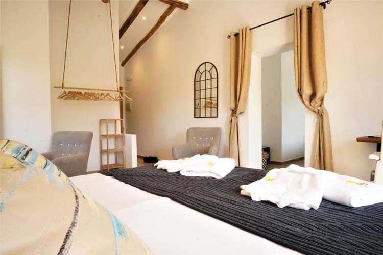 King Suite with Balcony - El Amparo - Santa Cruz del Comercio