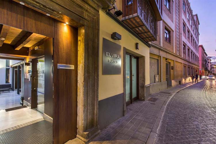Entrance - Elvira Suites - Granada