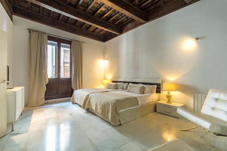 Superior One-Bedroom Apartment - Elvira Suites - Granada