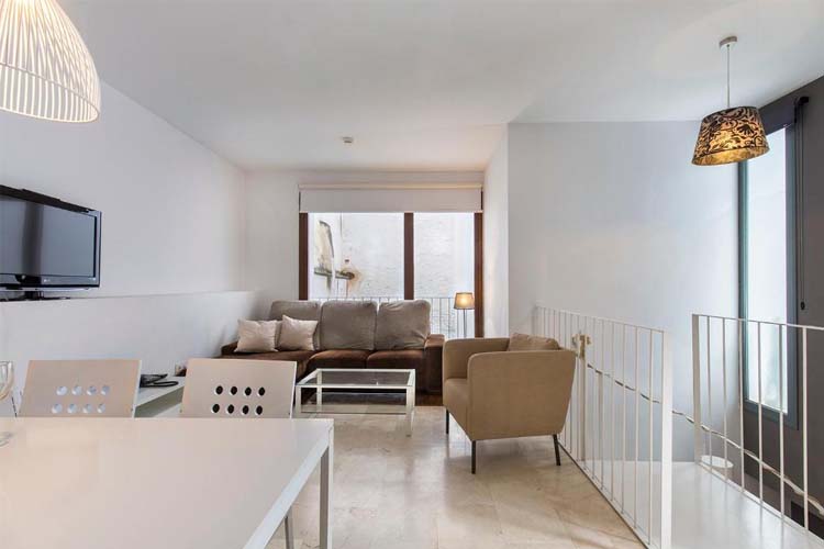 Two-Bedroom Apartment - Elvira Suites - Granada