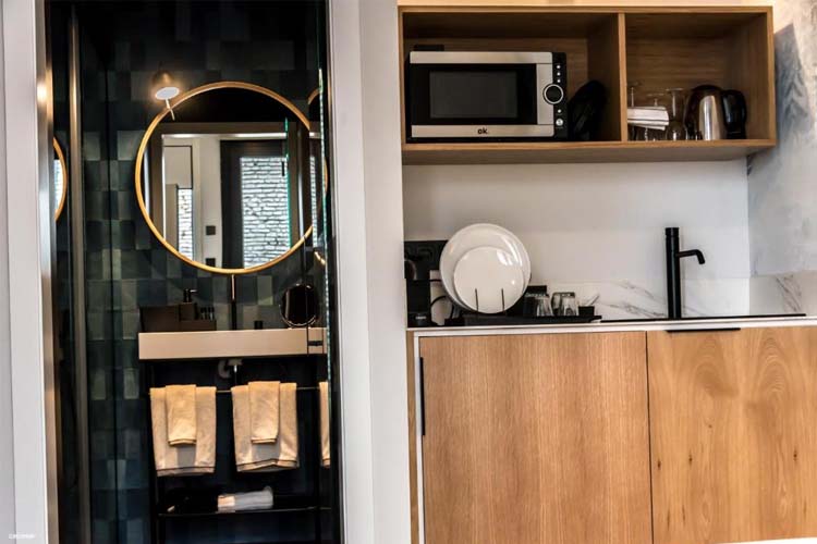 Standard Double Room - Welldone Quality-Cristal Pool - Seville