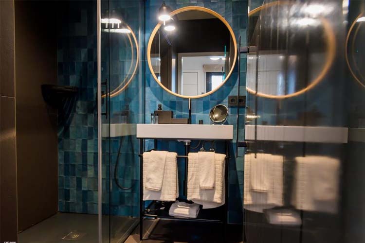 Standard Double Room - Welldone Quality-Cristal Pool - Seville