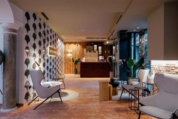 Entrance - Hotel Cetina Sevilla - Sevilla